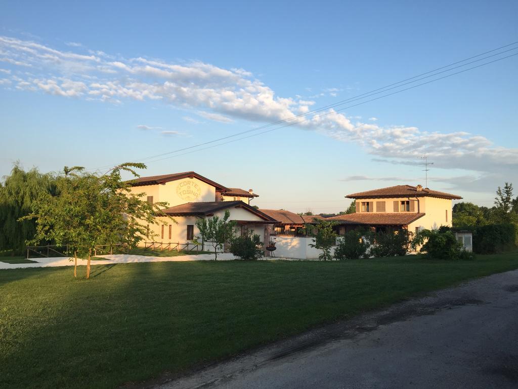 Corte Di Tosina Monzambano Exterior photo