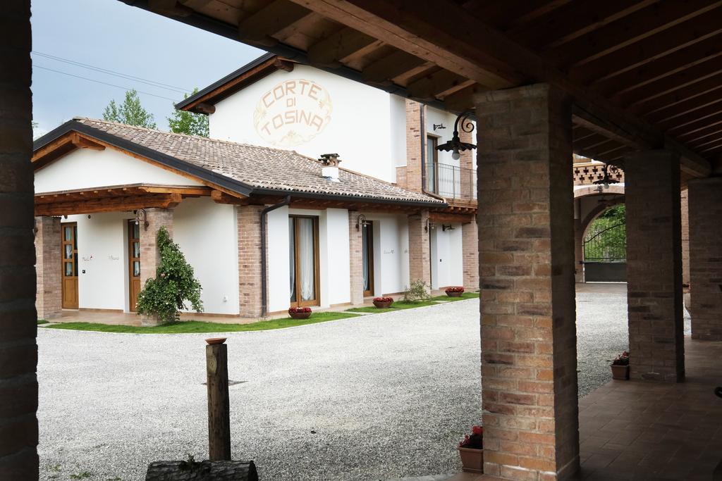 Corte Di Tosina Monzambano Exterior photo
