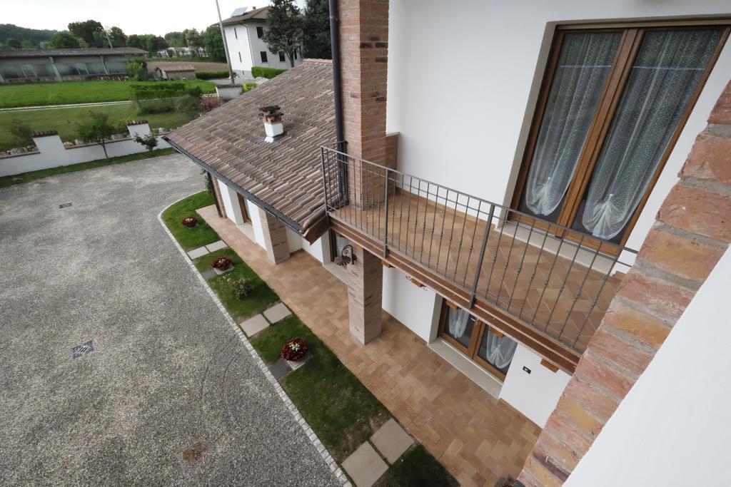 Corte Di Tosina Monzambano Exterior photo
